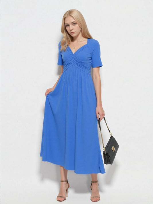 Robe midi chic et élégante